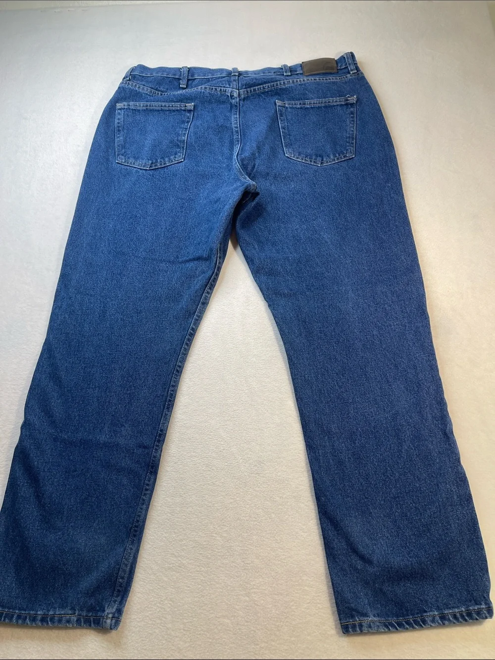 Magellan Outdoors Men's Blue DENIM  Straight-Leg Jeans SIZE 42/32